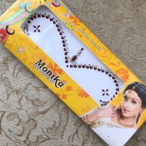 Monika Designer Bindi Dulhan Special Red Hearts Diamond